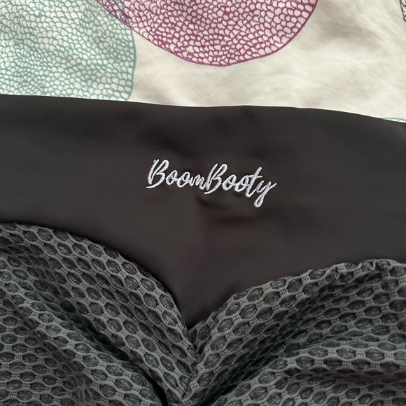 Boom booty work out pants size small - Picture 3 of 5